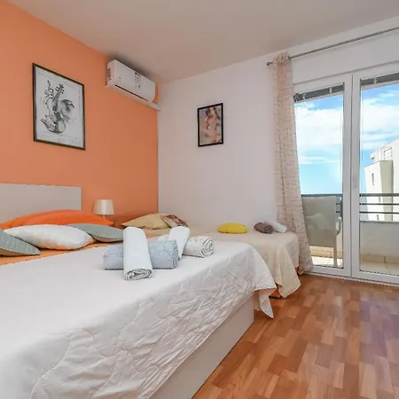 Jovize アパート *