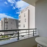 Jovize Apartment *