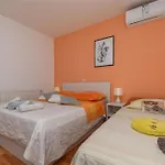 Jovize Apartment *