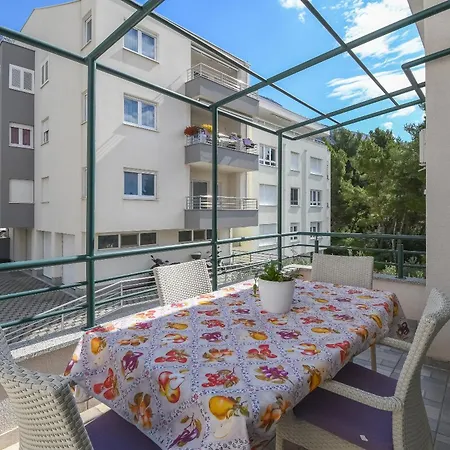 Jovize Makarska