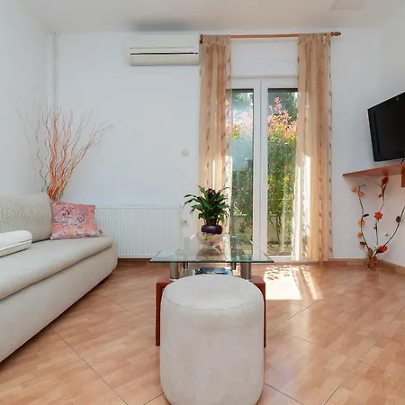 Jovize Apartment
