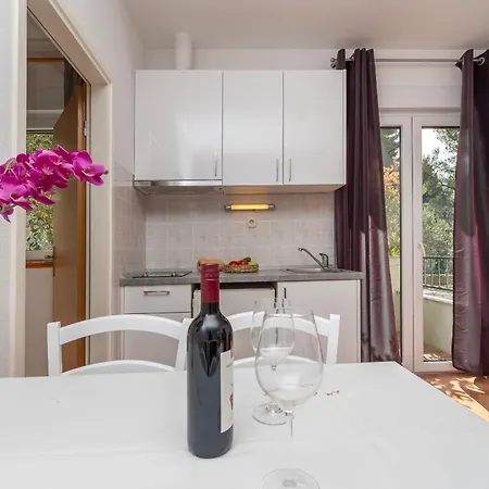 Jovize Apartment
