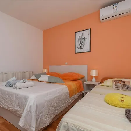 Jovize Apartament *