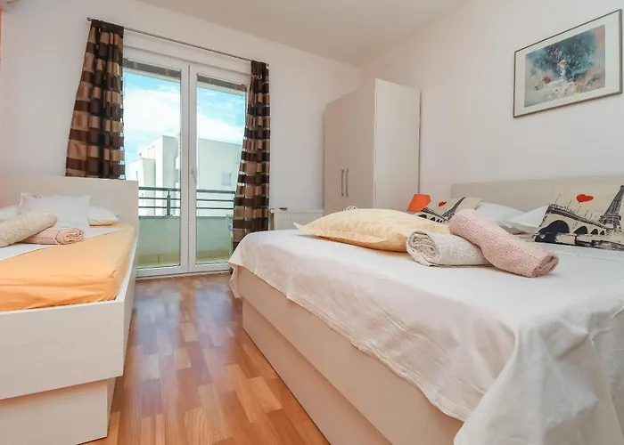 Jovize Lägenhet Makarska