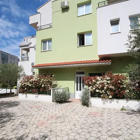 Jovize Apartment